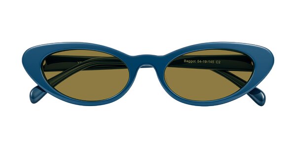 Front of Baggot in Yale Blue