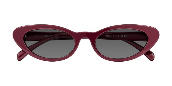 Front of Baggot in Pearlescent Burgundy