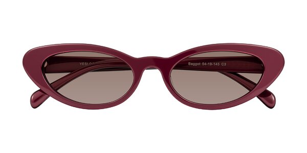 Front of Baggot in Pearlescent Burgundy