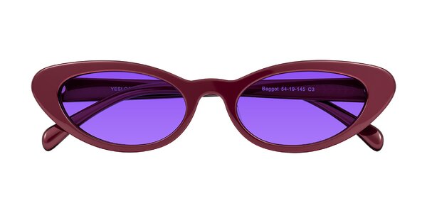 Front of Baggot in Pearlescent Burgundy
