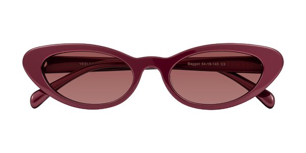 Front of Baggot in Pearlescent Burgundy