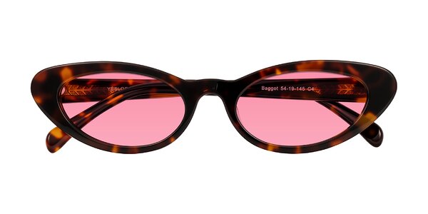 Front of Baggot in Tortoise