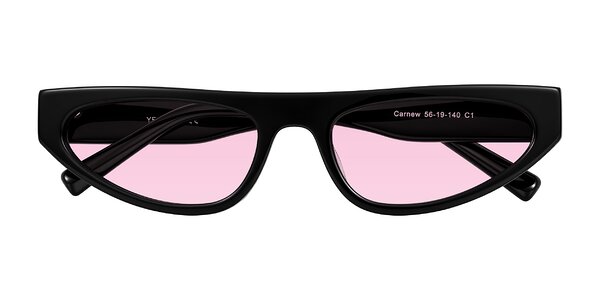 Front of Carnew in Black