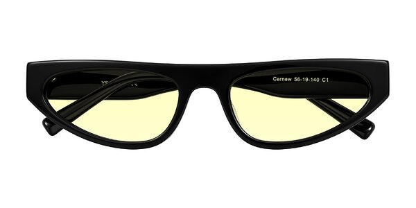 Front of Carnew in Black