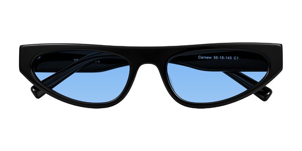 Front of Carnew in Black