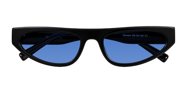 Front of Carnew in Black