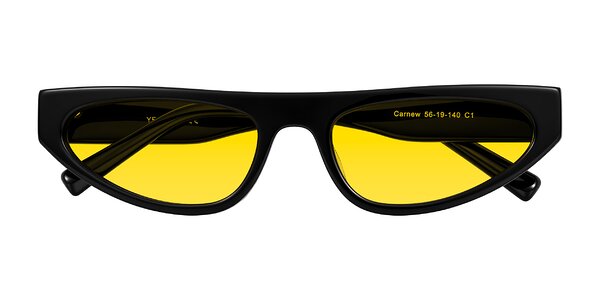 Front of Carnew in Black