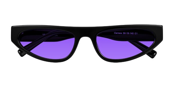 Front of Carnew in Black