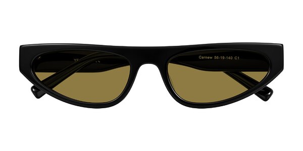 Front of Carnew in Black