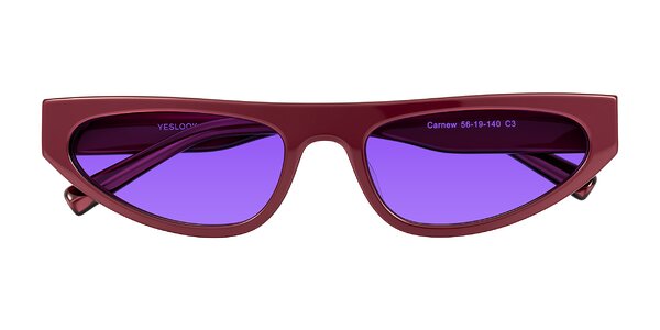Front of Carnew in Pearlescent Burgundy