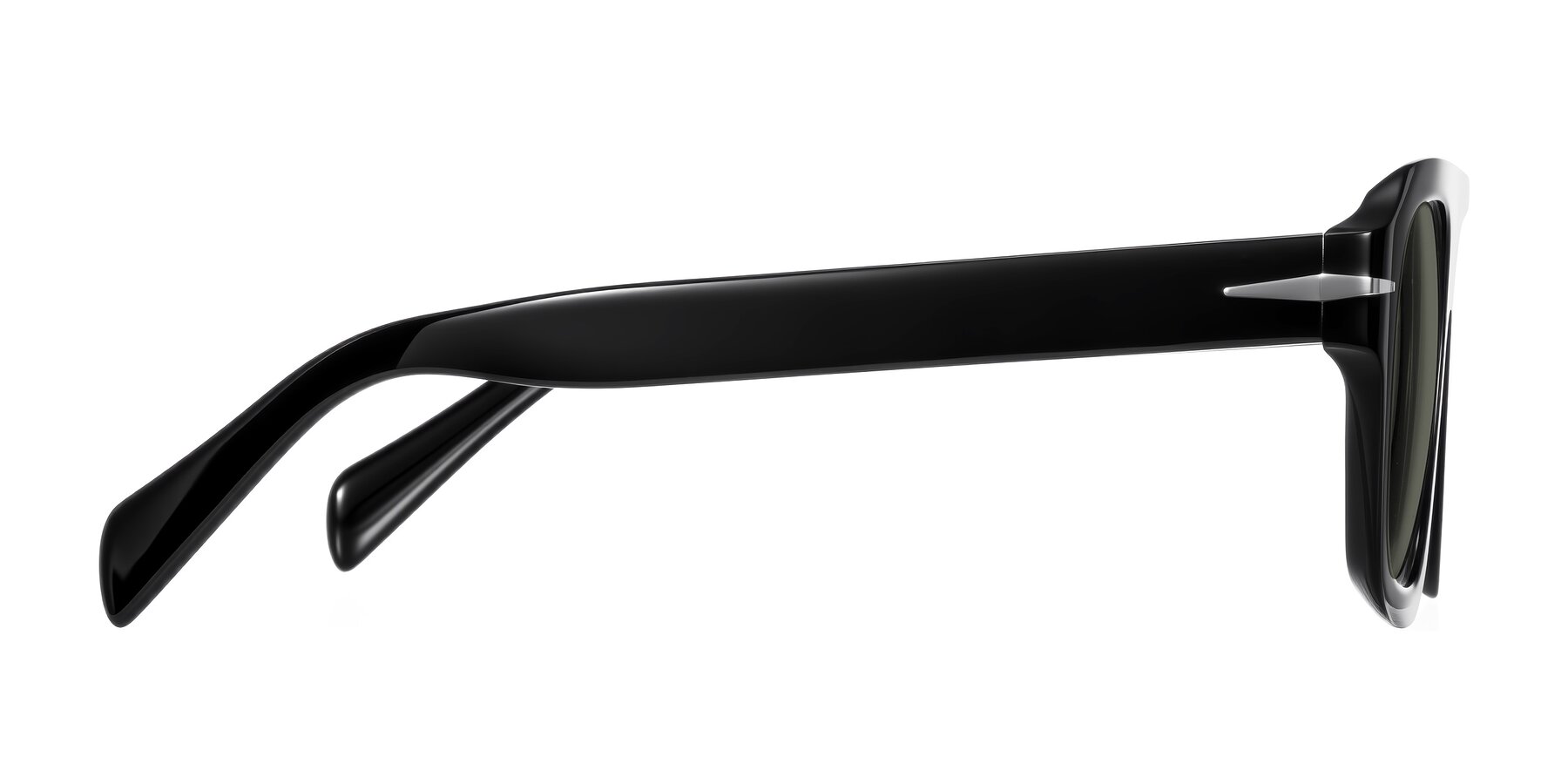 Side of Petenwell in Black with Gray Polarized Lenses