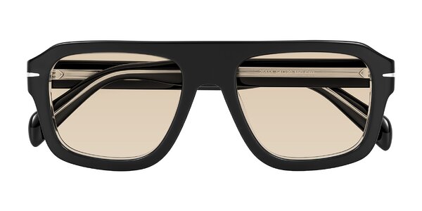 Front of Petenwell in Black/Clear