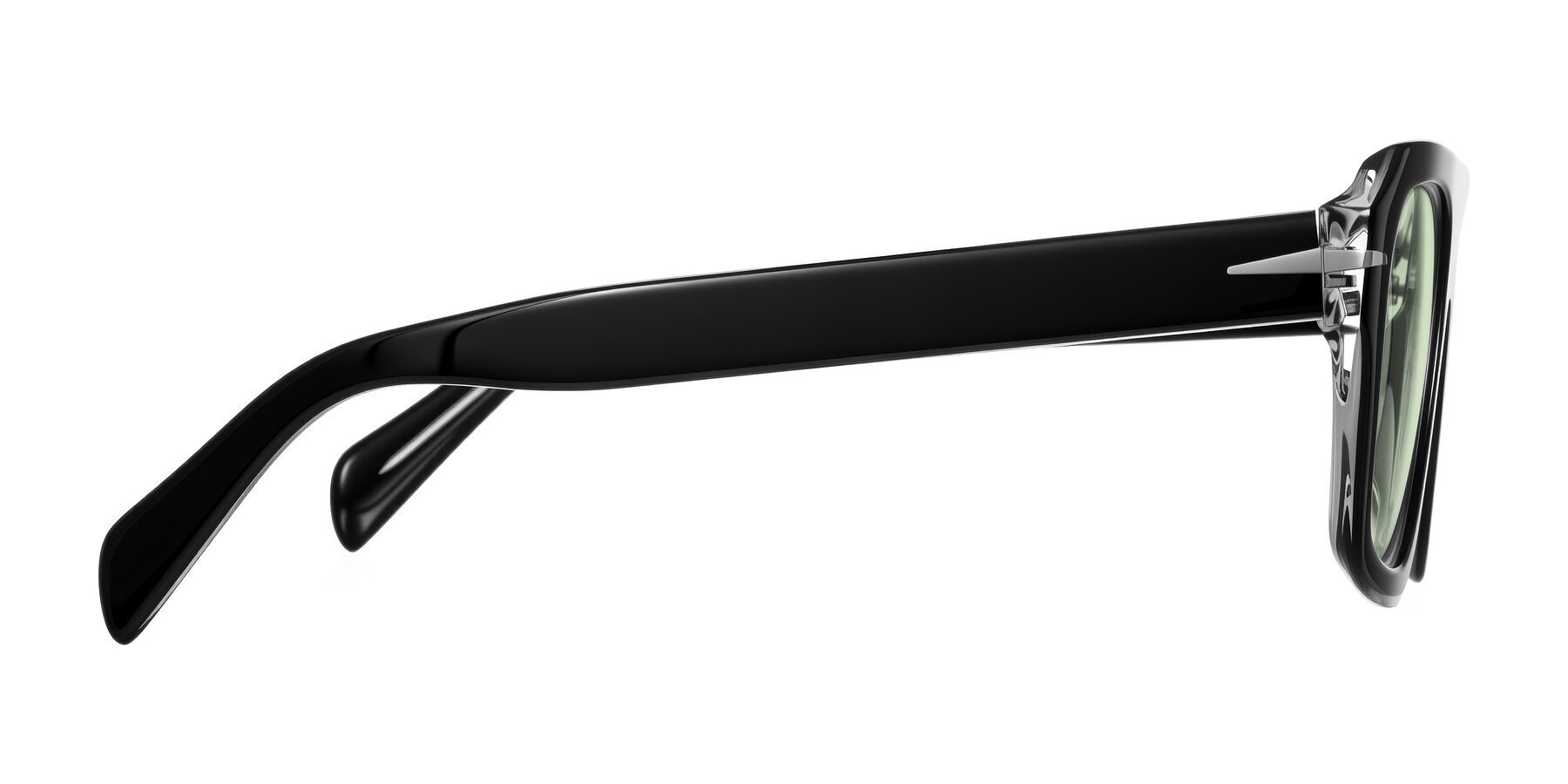 Side of Petenwell in Black/Clear with Light Green Tinted Lenses