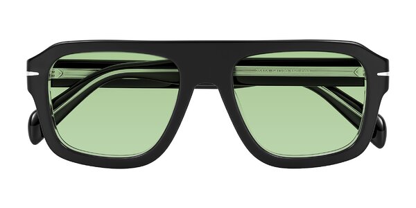 Front of Petenwell in Black/Clear