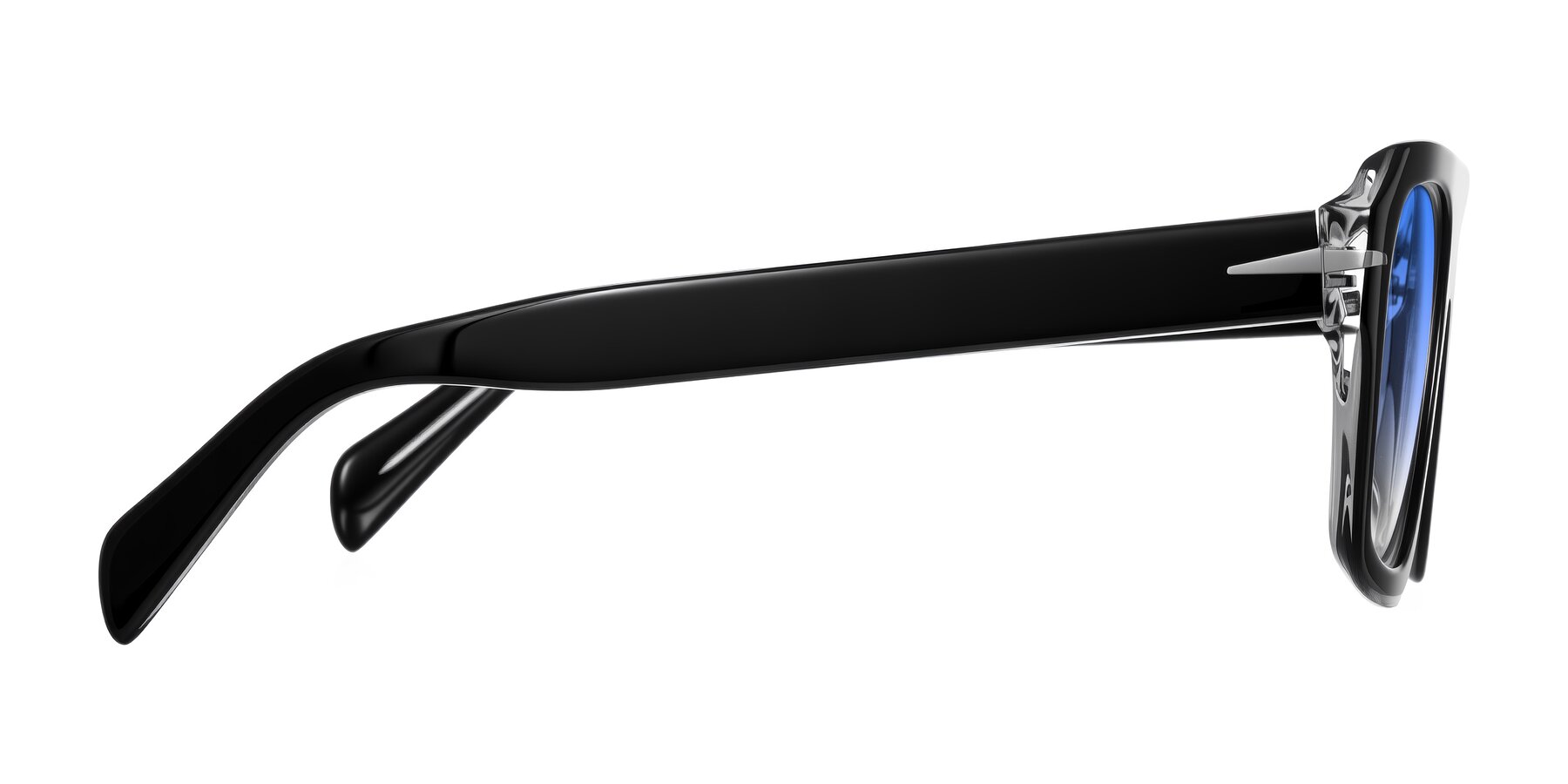 Side of Petenwell in Black/Clear with Blue Gradient Lenses