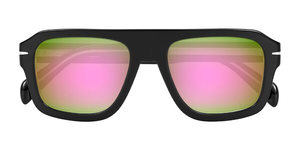Front of Petenwell in Black/Clear
