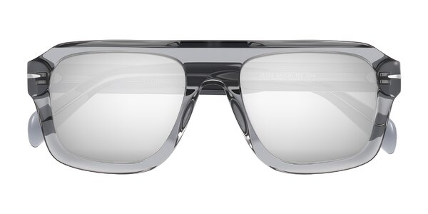 Front of Petenwell in Transparent Gray