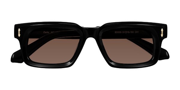Front of Zade in Black