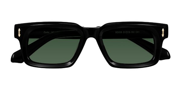 Front of Zade in Black