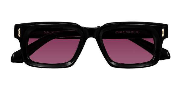 Front of Zade in Black