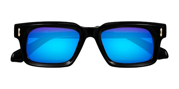 Front of Zade in Black