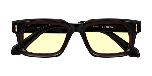 Front of Zade in Translucent Brown