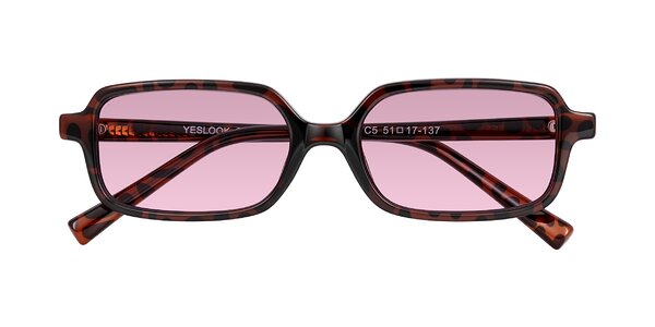 Front of Garbott in Leopard-Print