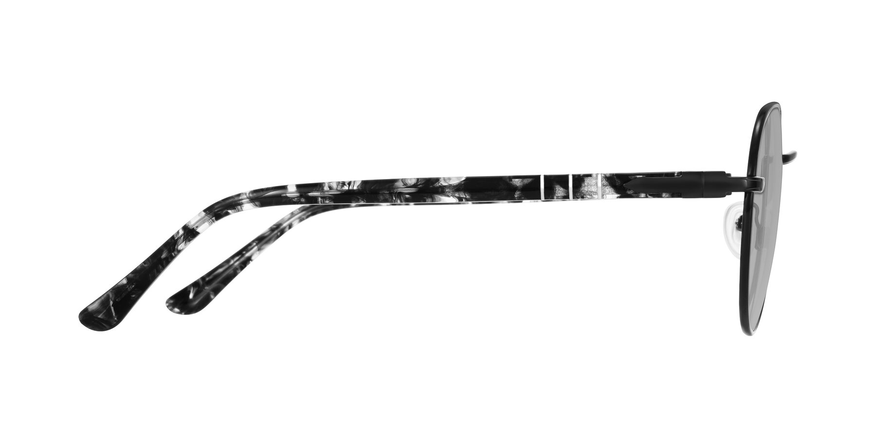 Side of Qeenah in Black with Light Gray Tinted Lenses