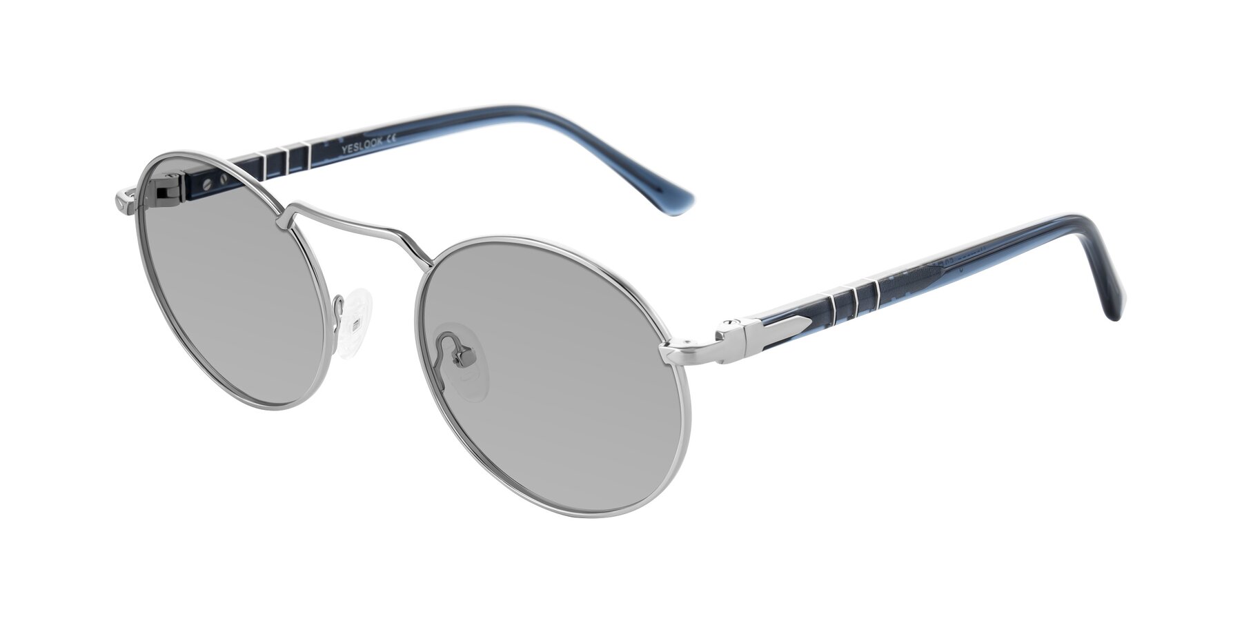 Angle of Parrong in Silver with Light Gray Tinted Lenses