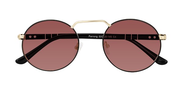 Front of Parrong in Black/Gold