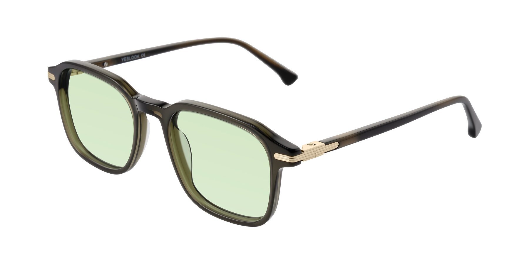 Angle of Tlaho in Dark Green with Light Green Tinted Lenses
