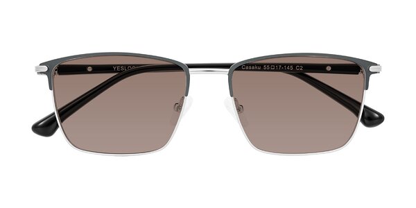 Front of Casaku in Dark Gray/Silver