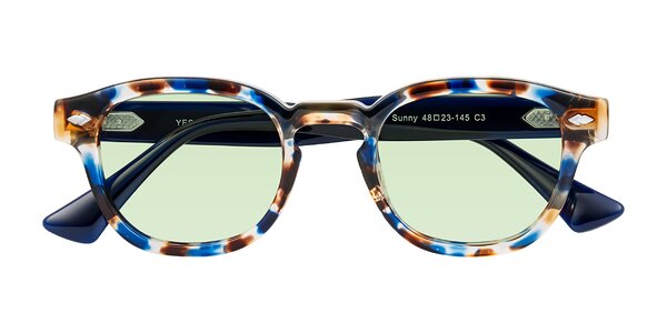 Front of Sunny in Jellyfish Tortoise