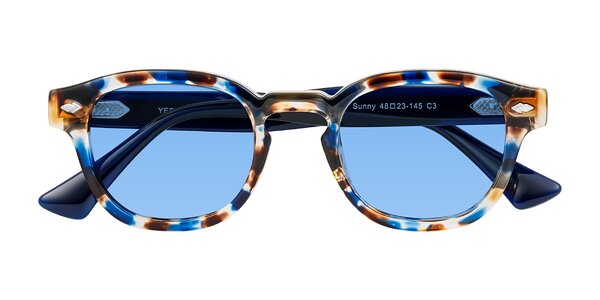 Front of Sunny in Jellyfish Tortoise