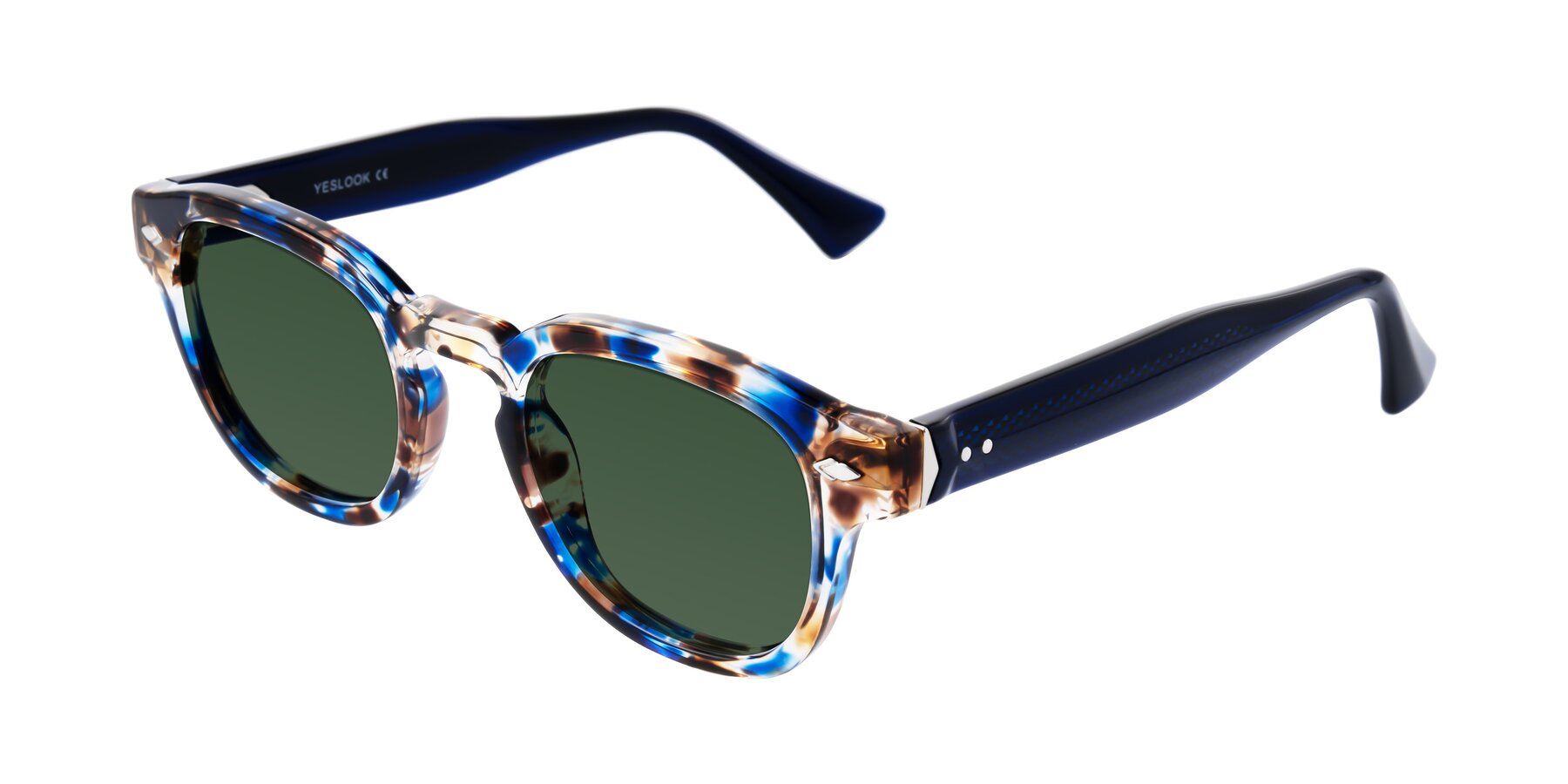 Angle of Sunny in Jellyfish Tortoise with Green Tinted Lenses