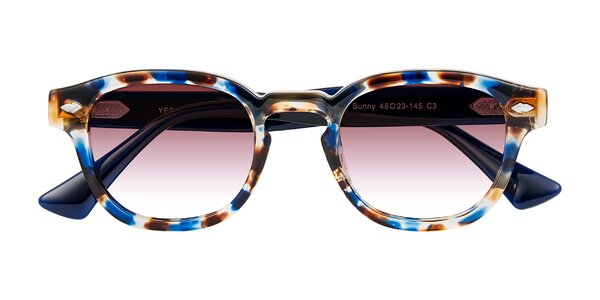 Front of Sunny in Jellyfish Tortoise