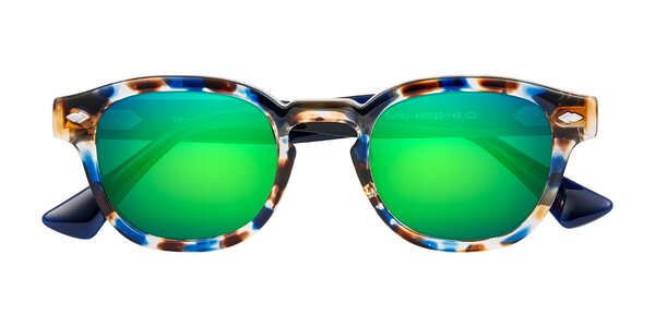 Front of Sunny in Jellyfish Tortoise