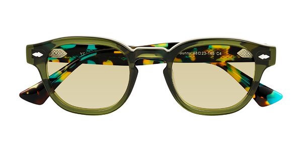 Front of Sunny in Green
