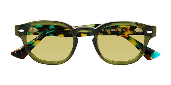Front of Sunny in Green