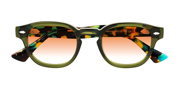 Front of Sunny in Green
