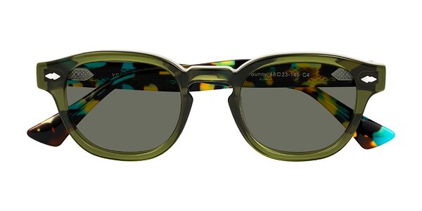 Front of Sunny in Green