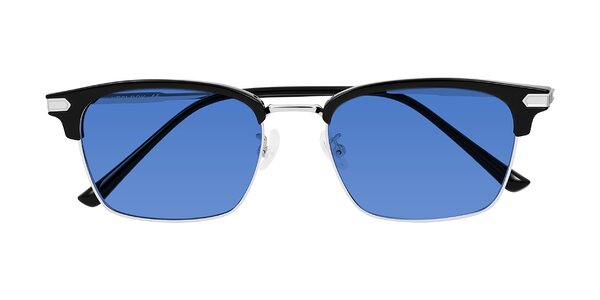 Front of Adsule in Black/Silver