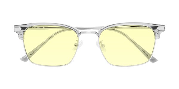 Front of Adsule in Clear Gray/Silver