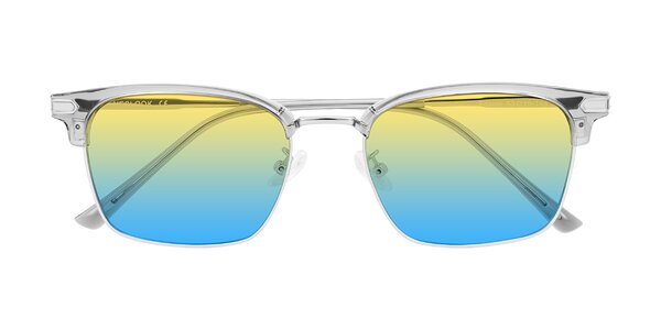 Front of Adsule in Clear Gray/Silver