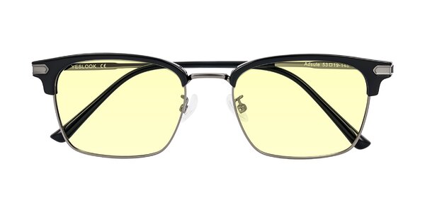 Front of Adsule in Black/Gunmetal