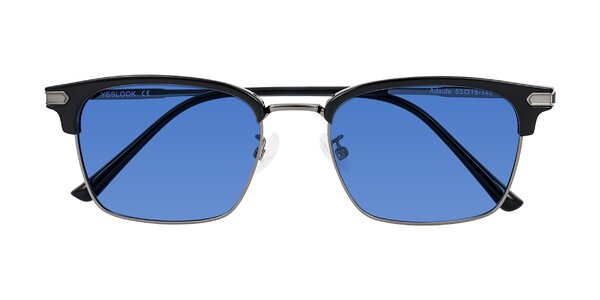 Front of Adsule in Black/Gunmetal