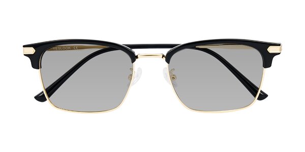 Front of Adsule in Black/Gold