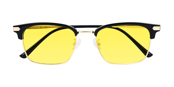Front of Adsule in Black/Gold