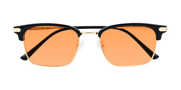 Front of Adsule in Black/Gold