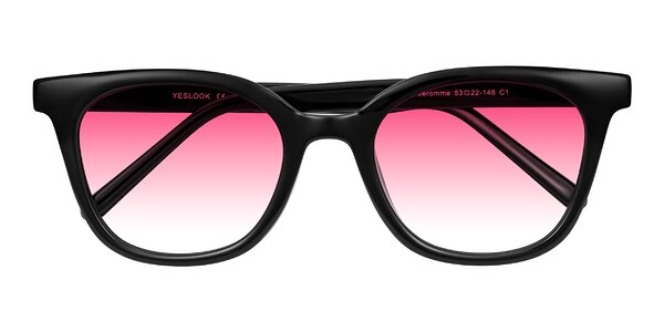 Front of Jeromme in Black